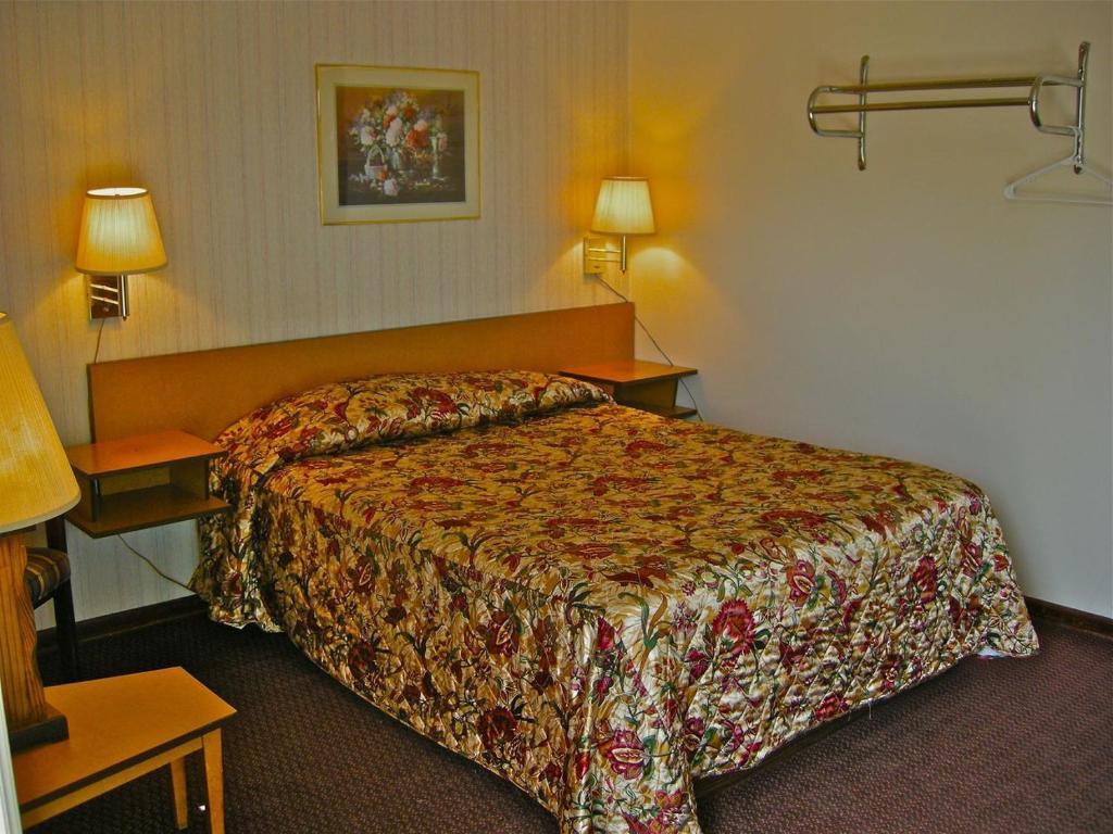 Greenway Motel Редмонд Экстерьер фото